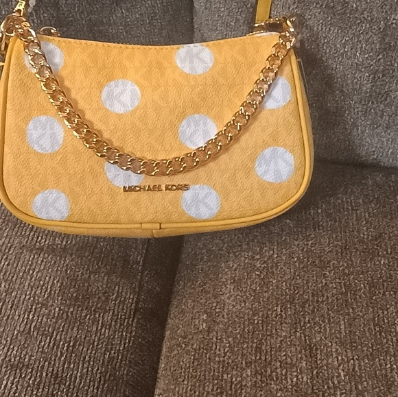 Michael Kors Jet Set Large Crossbody – Daisy Yellow Polka Dot Logo Print - Picture 2 of 13